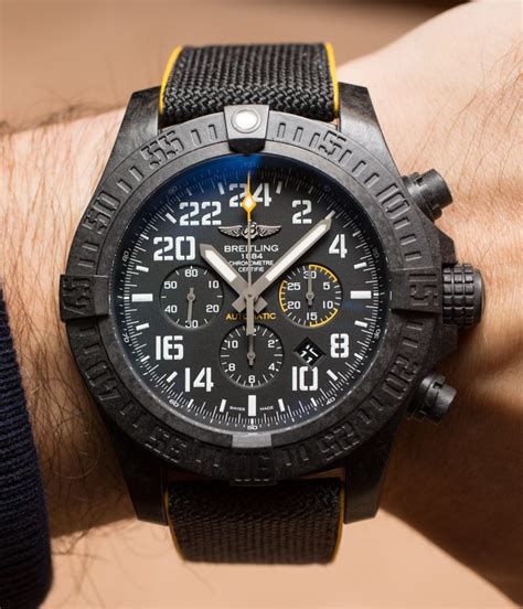 breitling avenger huricane